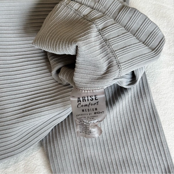 ECHT Arise Comfort Leggings V2 - Stone Grey - Picture 9 of 9